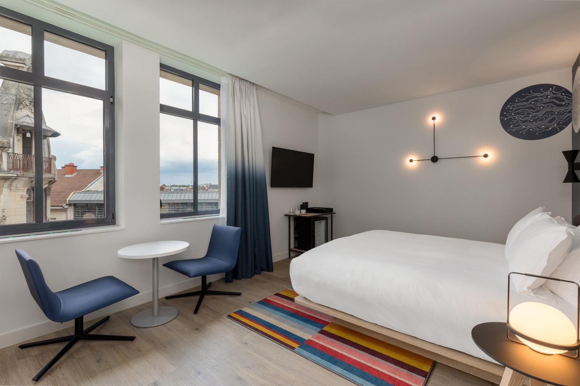 Aloft Hotel Dijon By Marriott Екстериор снимка